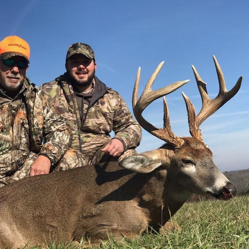 West Camp Indiana 7 Day 8 Night Rut Bow Hunt - Whitetail  Indiana Deer Rut Start Date