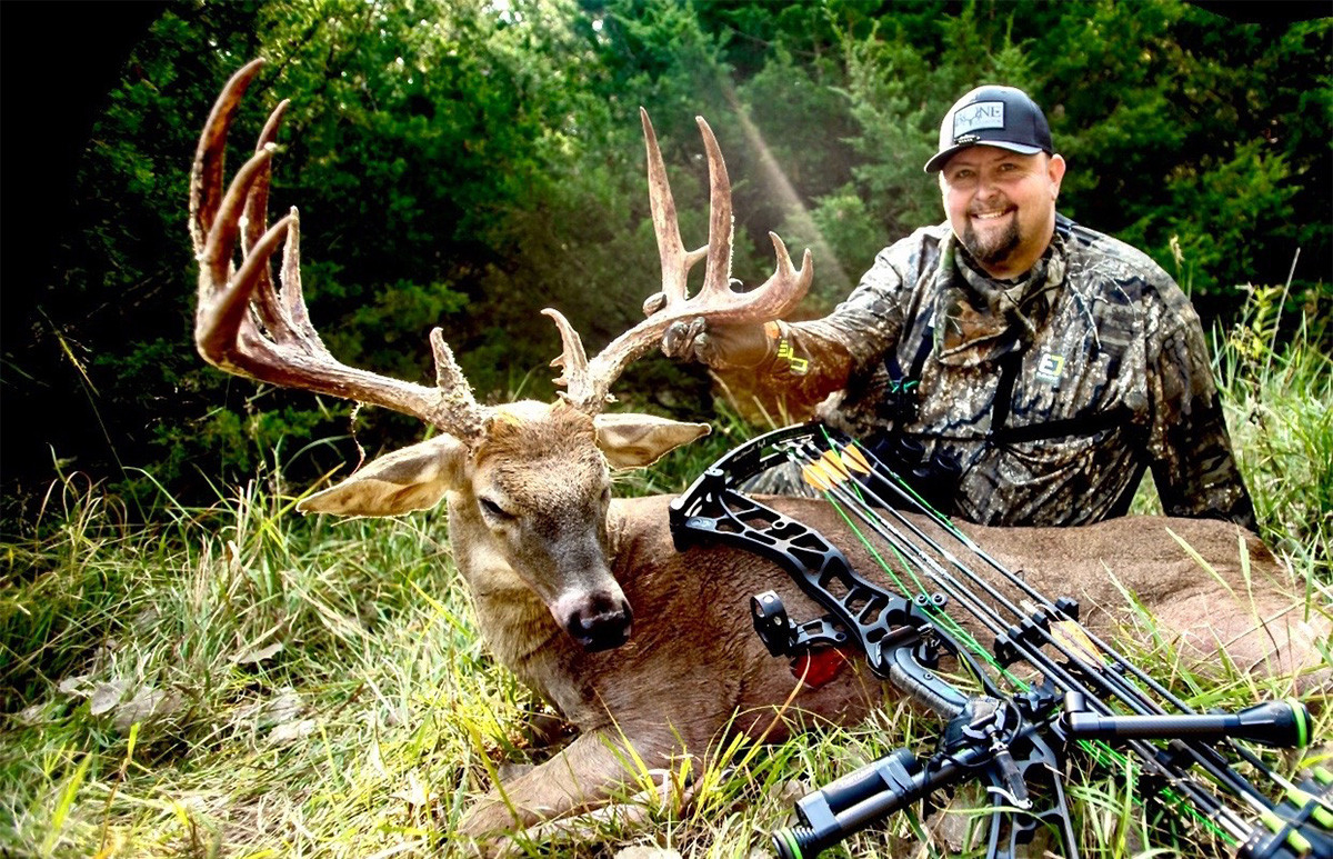 T-Bone'S Kansas Booner Bow Kill  2021 Kansas Deer Hunting Outlook