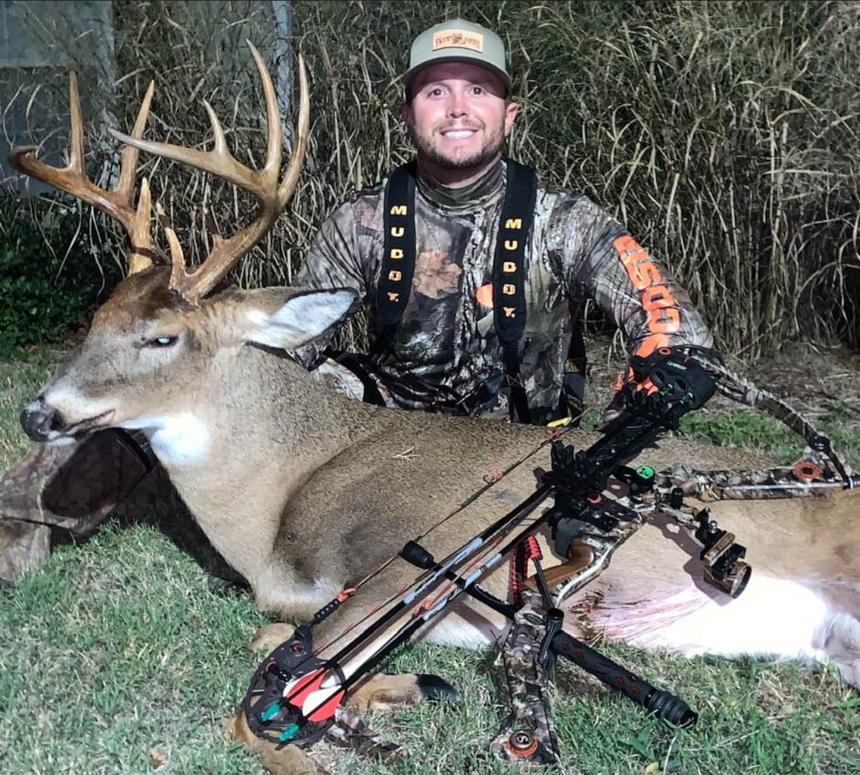 Whitetail Buck In Bibb County, Georgiacory Treadway  2021 Peak Whitetail Deer In North Central Wisconsin