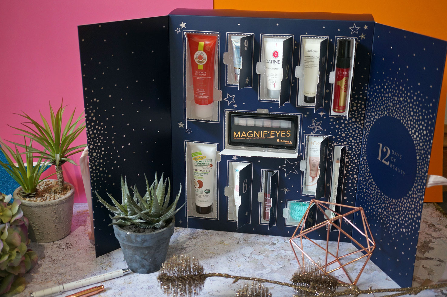 Christmas: Feelunique 12 Days Of Beauty Advent Calendar  Boots Advent Calendar 2022 No 7