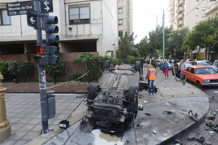 Violento Choque En Barracas  Apod Nasa Gov 27 De Mayo 2022